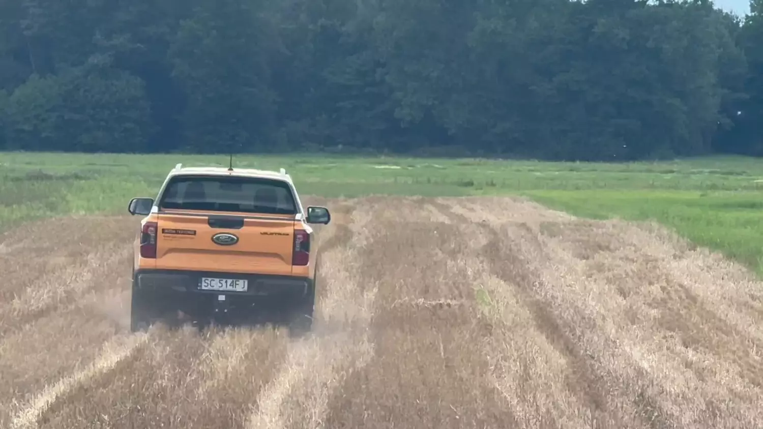 ford-ranger-plug-in-hybrid-2.mp4