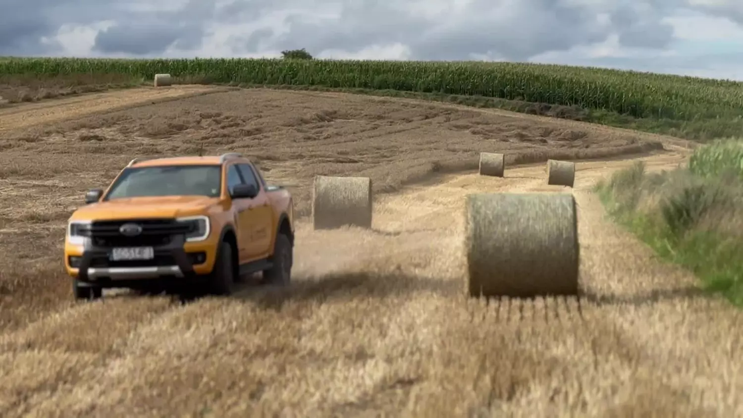 ford-ranger-plug-in-hybrid.mp4