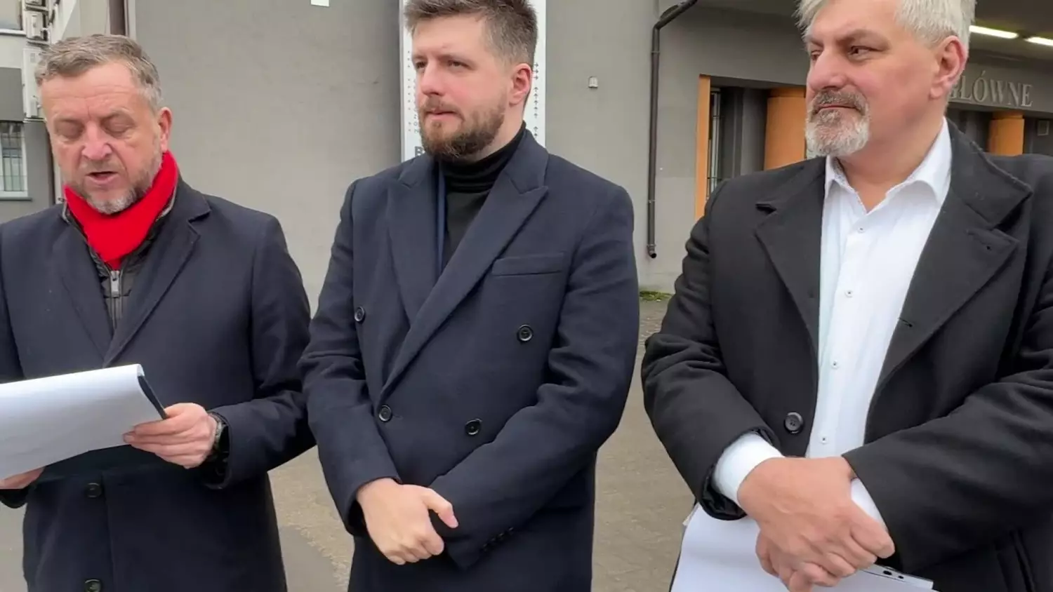 konfederacja-przed-szpitalem.mp4