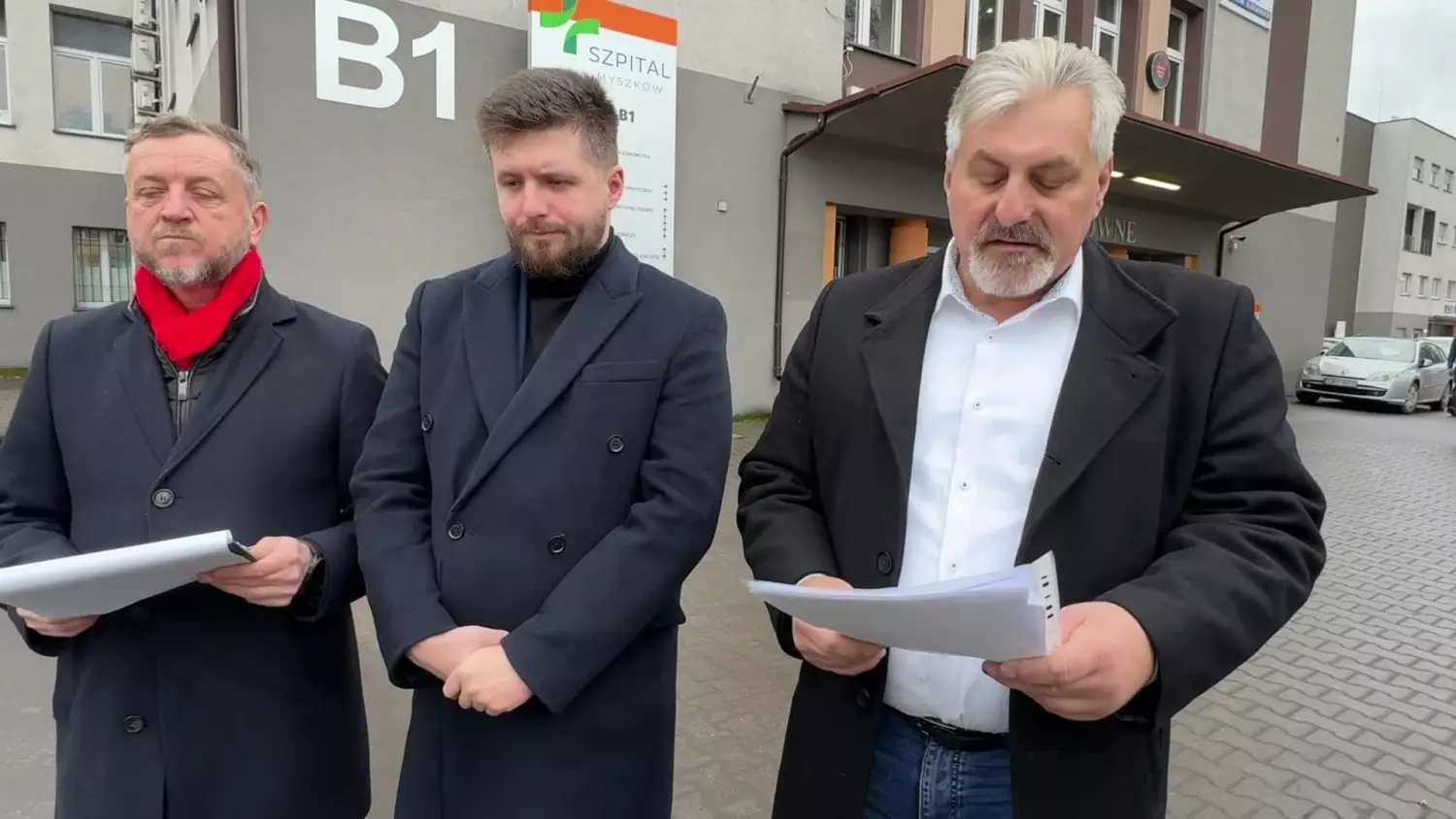 konfederacja-przed-szpitalem-3.mp4