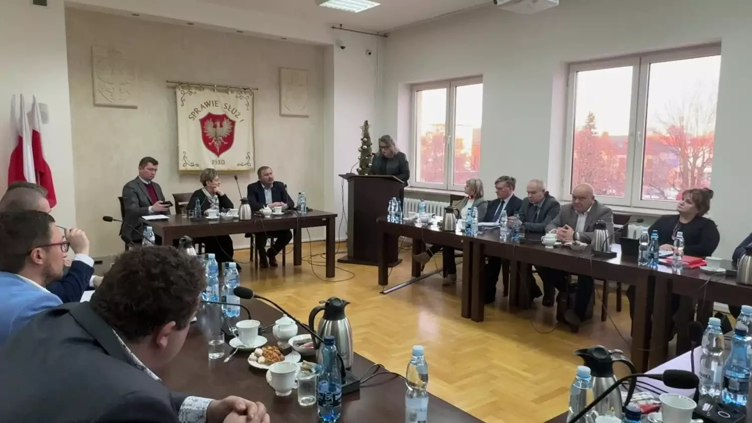 kozieglowy-22-01-2206-oswiadczenie-dyrektorki-szkoly-z-gniazdowa.mp4